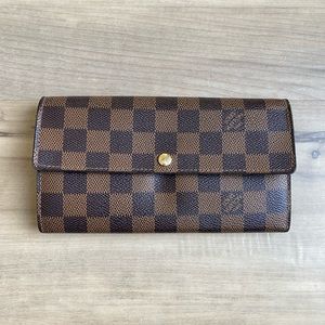 Authentic Louis Vuitton Damier Portefeiulle Sarah Long Bifold Wallet